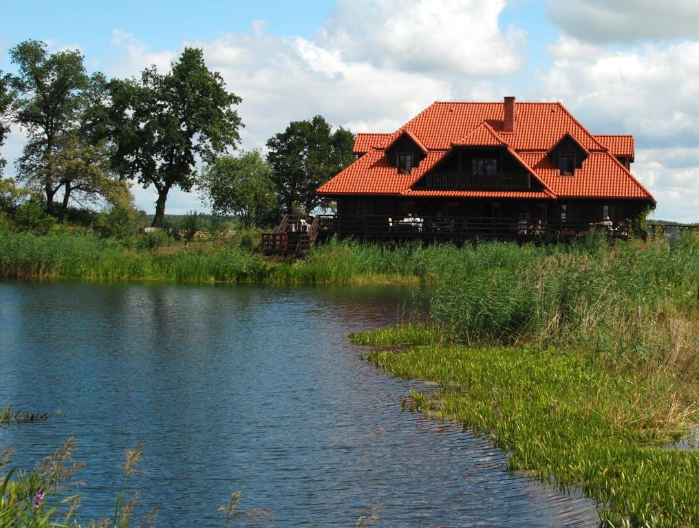 Dwor Labedzie W Kiermusach Kiermusy Exterior foto
